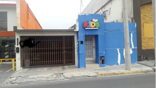 Local En Venta- Cumbres Avenida Leones