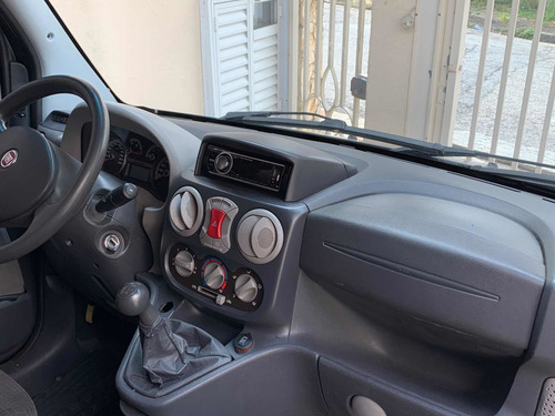 Imagem 7 de 10 de Fiat Doblo 2013 1.8 16v Adventure Xingu Flex 5p