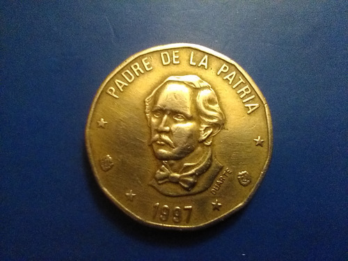 Monedas De República Dominicana De 1 Un Peso Del Año 1997 (Usado)
