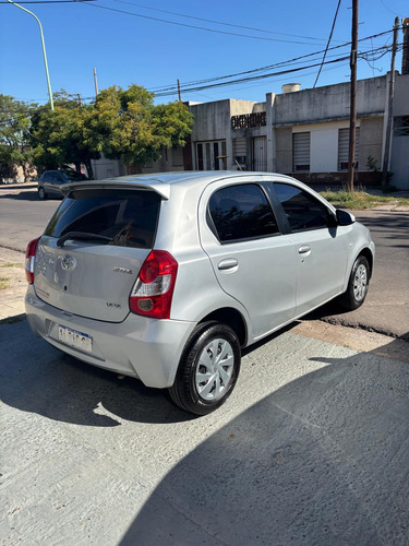 Toyota Etios 1.5 Sedan Xs