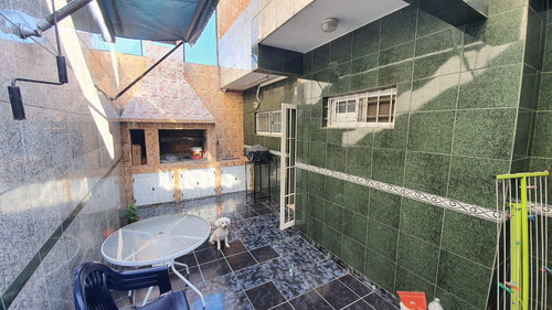 Casa 3 Amb. Reciclada A Nueva