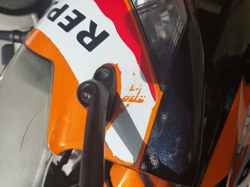 Imagen 5 de 8 de Honda Cbr Repsol