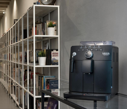 Imagem 6 de 8 de Cafeteira Expresso Automática Naviglio 220v Gaggia
