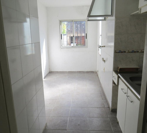 Imagen 3 de 9 de Venta Apartamento Uno /dos Dormitorios La Comercial
