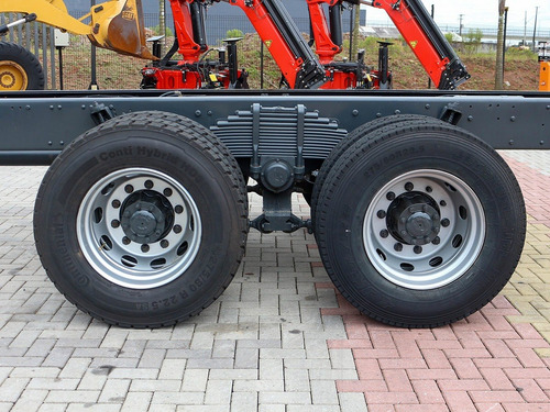 Imagem 13 de 15 de Iveco Tector 260e28 2014 6x4 No Chassi=17280,2628,24280