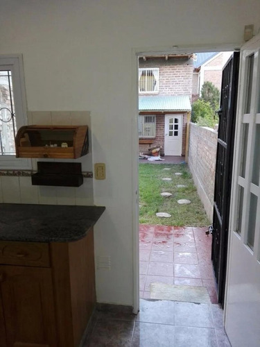 Vende Duplex Dos Dormitorios Con Quincho