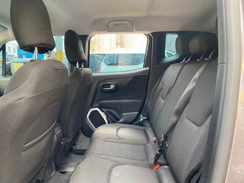 Imagem 4 de 11 de Jeep Renegade 2019 1.8 Sport Flex Aut. 5p