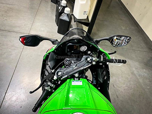 Imagen 8 de 14 de Kawasaki Ninja Zx10r Zx 10 R Krt 2021 Nuevo Lanzamiento