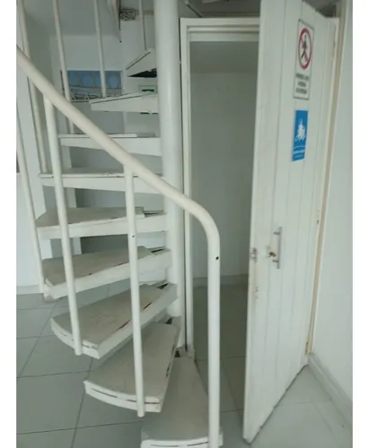 Venta Local De Dos Pisos 59mts2 En Ciudad Jardín, Sur De Cali 7609.