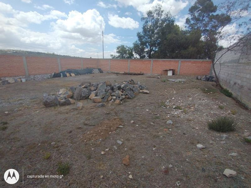 Terreno Comercial En Venta San Nicolas Teteplantla, Bardeado Y Porton