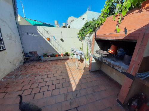 Imagen 13 de 19 de Casa De 3 Dormitorios - Barrio Triángulo