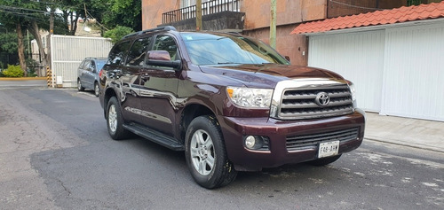 Imagen 8 de 15 de Toyota Sequoia 2012 4.6 Sr5 Piel Mt