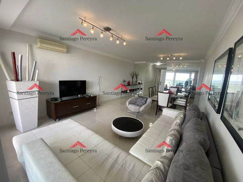 Le Jardin Apartamento En Venta 2 Dormitorios. Punta Del Este. 