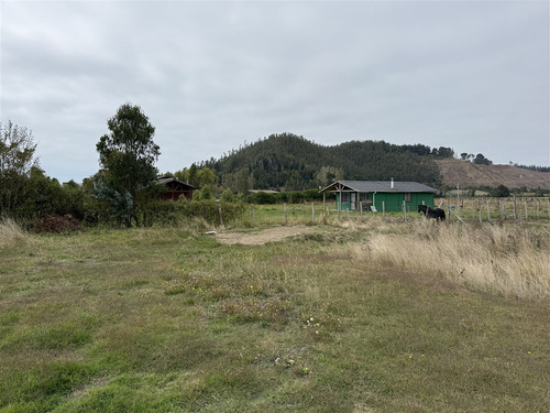 Casa En Venta De 4 Dorm. En Arauco