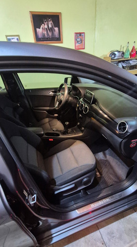 Mercedes-Benz Clase B 1.6 B200 City 156cv W246