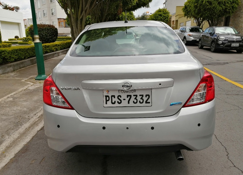 Nissan Versa Modelo 2016