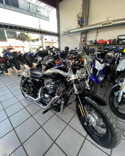 Imagen 1 de 4 de Harley Davidson Custom 1200