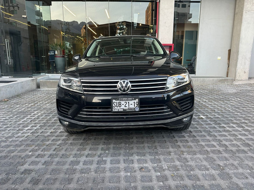 Volkswagen Touareg 3.0 V6 Tdi At