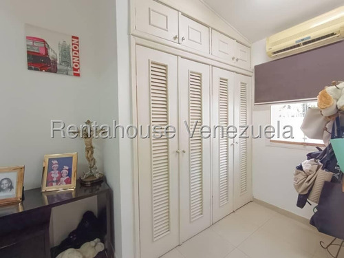 Casa En Venta Urb Lourdes Maracay 25-13114 Apd
