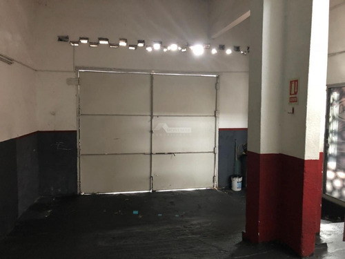 Imagen 6 de 15 de Local Galpon Aguada Venta Lenguas Y Bazán A Mts. Palacio Legislativo