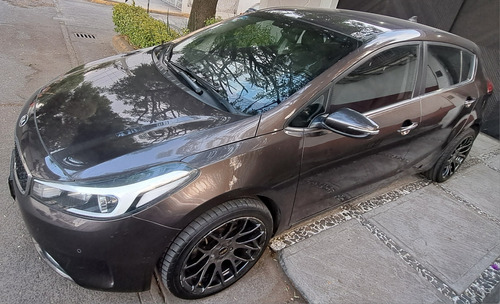 Kia Forte 2.0 Hb Ex At