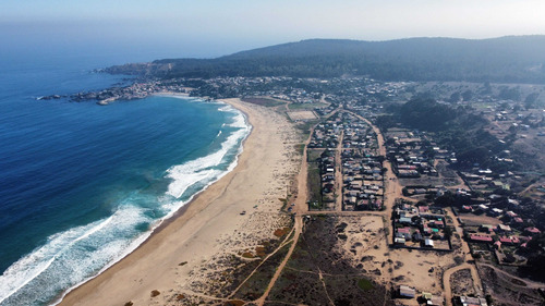 Sitio Con Rol Y Vista Despejada Al Mar (65746)
