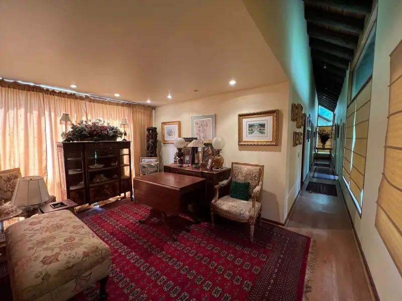 Imagen 4 de 20 de Majestuosa Casa Estilo Colonial En Amplio Terreno De 6.000m2