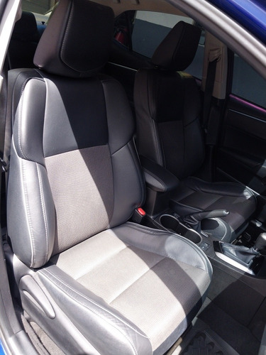 Imagen 8 de 15 de Toyota Corolla S 2016