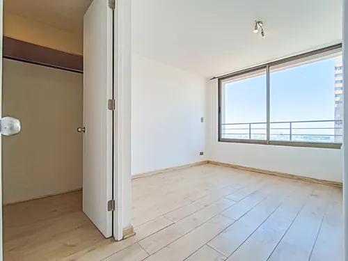 Edificio Radal (1 Est. 1 Bod.) Vista Poniente Piso 18
