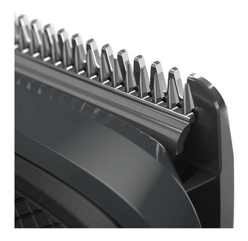 Afeitadora Multigroom Series 5000 Philips