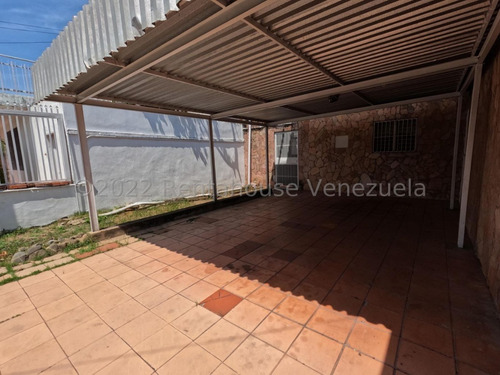 Imagen 26 de 30 de *&casa Comercial En Alquiler En Avenida Rotaria Barquisimeto*=. Monica Carrasquel 0424 556 57 59