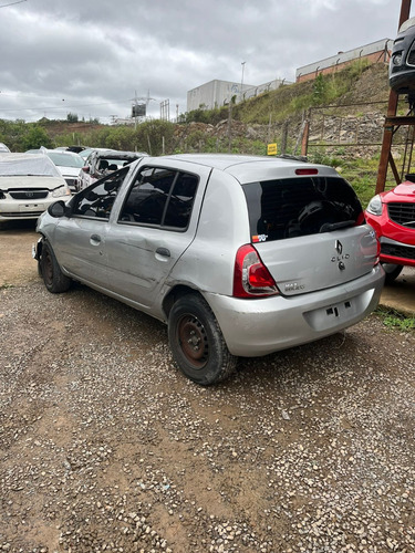 Renault Clio 1.0 2015 Flex Manual 80cvs - Vendido Em Peças