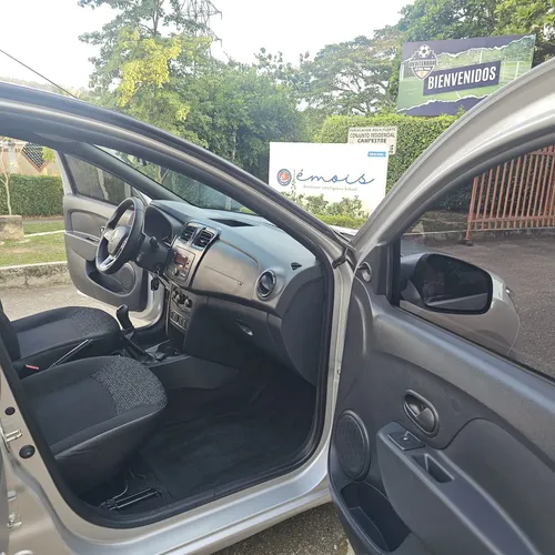 Renault Sandero SANDERO DYNAMIQUE 1.6 MECANICO SOY UNICA DUEÑA
