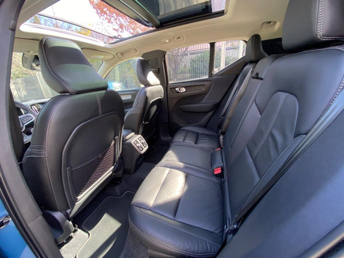Volvo XC40 B4 Plus 2.0