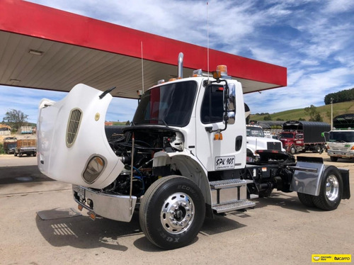 Freightliner M2 106