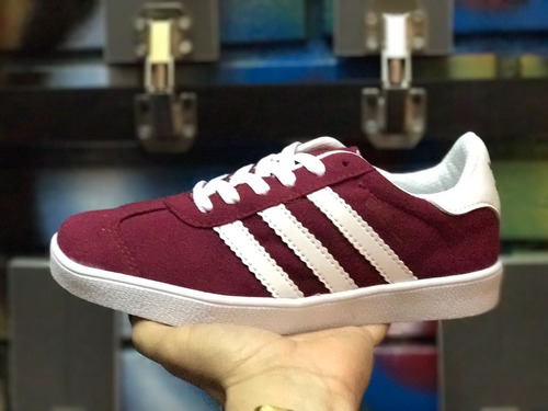 adidas gazelle vinotinto