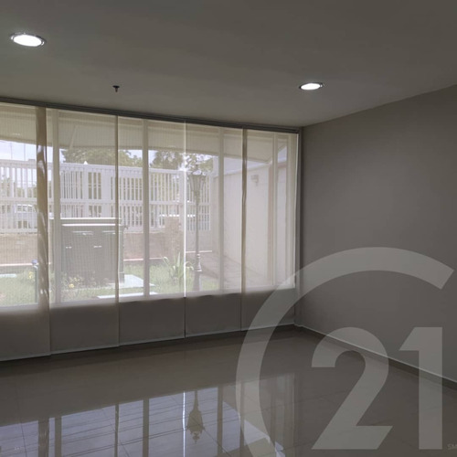 Imagen 5 de 12 de En Alquiler Local Comercial De 41m2 En El Centro Empresarial Mar Pacífico, Lechería, Estado Anzoátegui