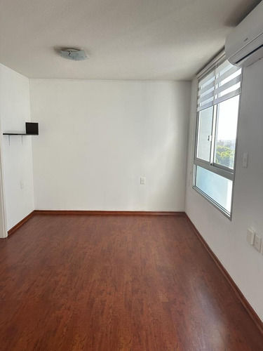 Imagen 7 de 18 de Monoambiente Impecable En Alquiler Tres Cruces, Lugar Estratégico!!