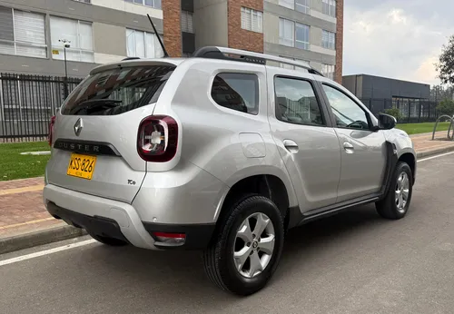 Renault Duster 1.3 Intense Cvt