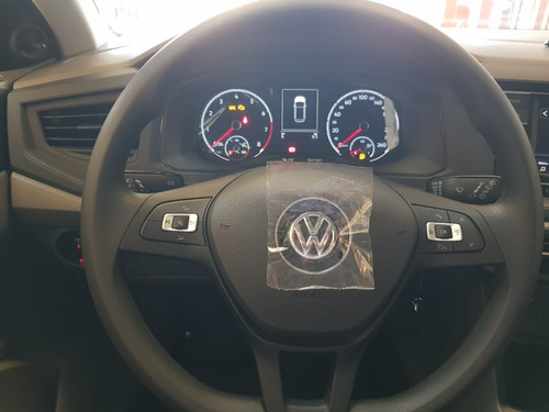 Imagem 8 de 11 de Volkswagen Polo 1.6 2021/2022