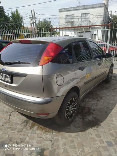 Ford Focus 1.6 Ambiente 2007