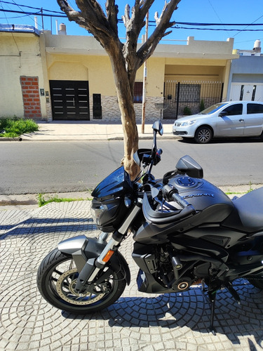Dominar 400