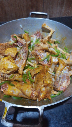 Imagem 4 de 5 de Prestação De Serviço Culinário A Domicílio.