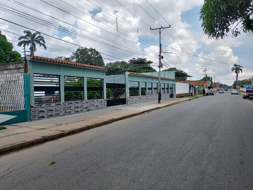 Galpón En Alquiler En Tocuyito Avenida Principal