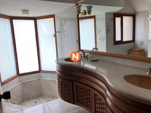 Casa En Venta Y Alquiler, Lugano, Punta Del Este, 4 Dormitorios.- Ref: 206135