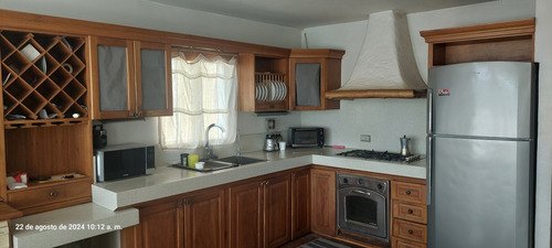 Vendo Casa Bote 4 Habitaciones Sector A