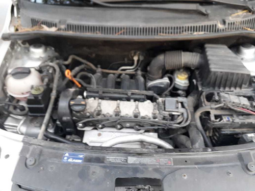 Volkswagen Suran 1.6 Cinco Puertas Nafta