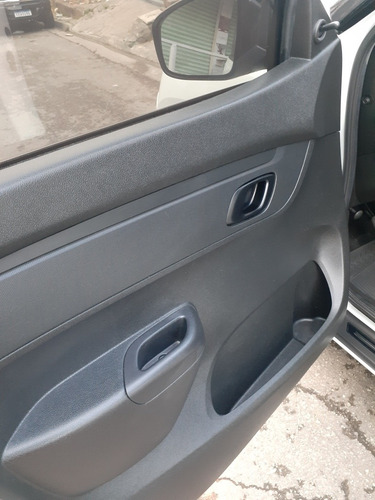 Renault Kwid 2019 1.0 12v Zen Sce 5p