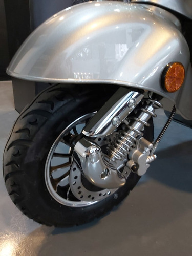 Imagen 7 de 18 de Scooter Electrico No Vespa Full 50km Aut 50km/velocidad D