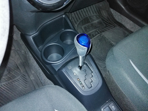 Imagen 9 de 14 de Toyota Prius C Hybrid 2020